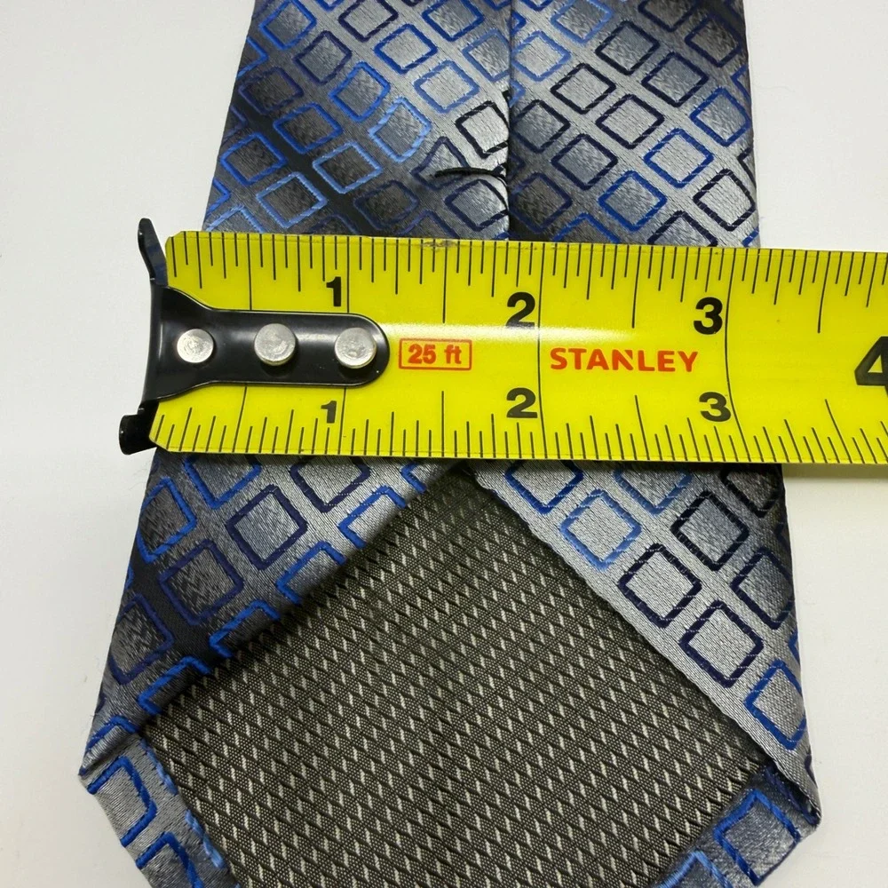 Covington Mens Blue Grey Geometric Square Pattern Polyester Silk Look Necktie